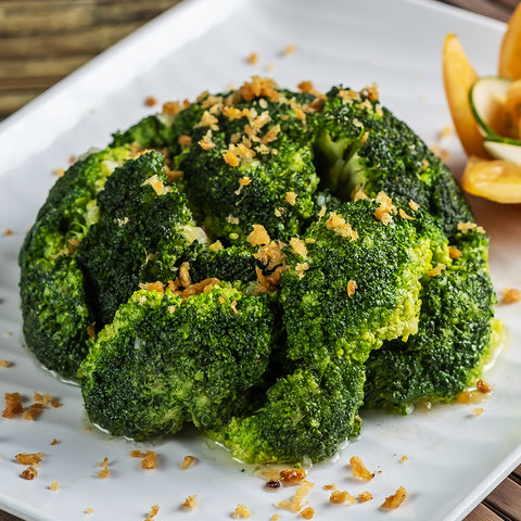 Steamed Broccoli With Garlic